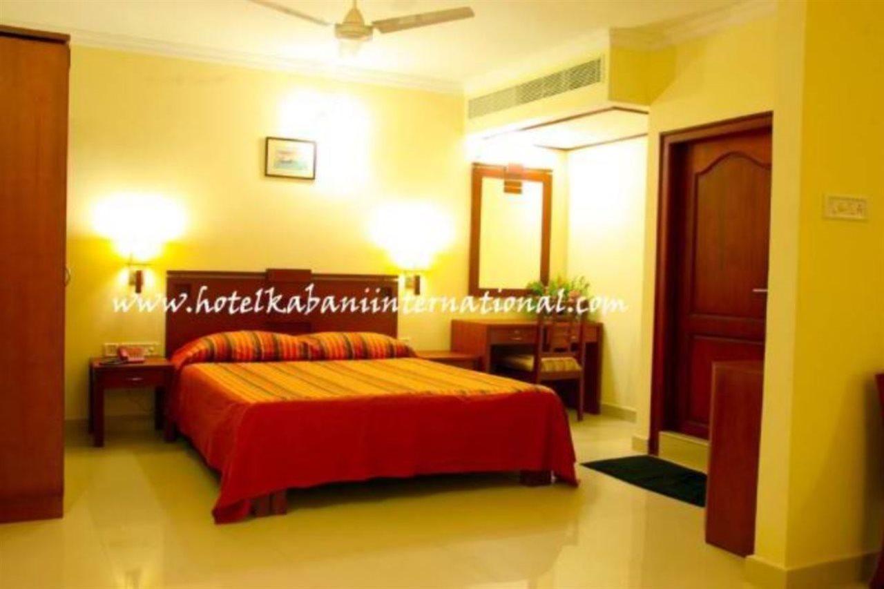 Hotel Kabani International Muvattupuzha Exterior photo